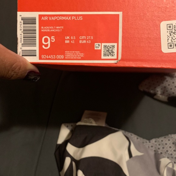 Nike Air VaporMax Plus Neon ‘95 - Picture 6 of 6